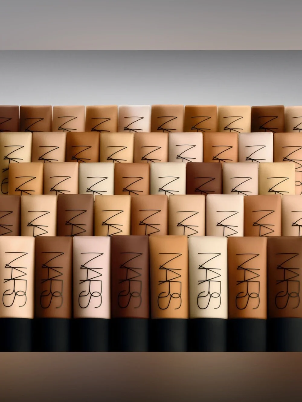L 2.5 Yukon NARS Soft Matte Complete Foundation Brand New in Box Full Size